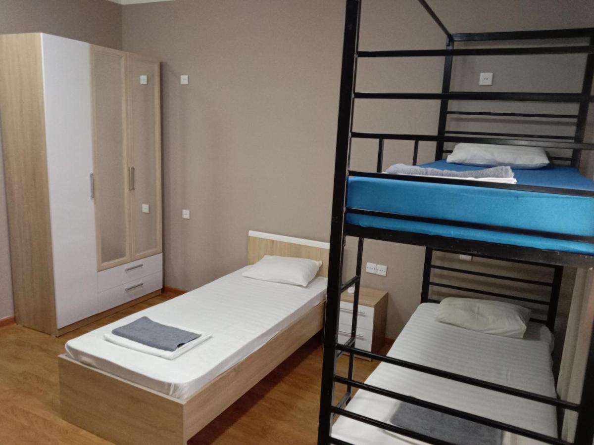 Station Hostel Atyraū Esterno foto